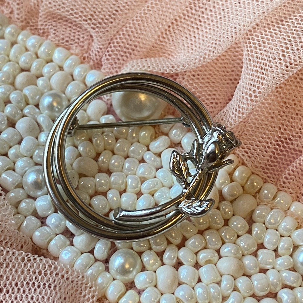 Napier Vintage Silver Tone Brooch Pin Circle Wreath Design Rose Flower Motif